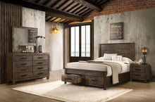 Load image into Gallery viewer, Woodmont 4 & 5 Piece E.King, Queen, & Cal;.King Bedroom Sets