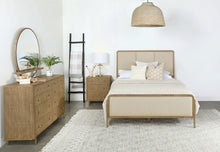 Load image into Gallery viewer, Arini Bedroom Sets