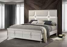 Load image into Gallery viewer, Olivia California King, E.King, & Queen Bed