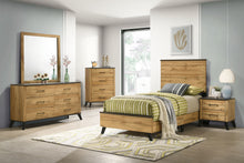 Load image into Gallery viewer, Kaywood 4 & 5 Pc Bedroom Set Full, E.King, Queen & Twin