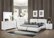 Load image into Gallery viewer, Jeremaine Bedroom Sets