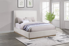 Load image into Gallery viewer, Knox Eastern King & Queen Bed