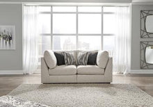 Load image into Gallery viewer, Kellway Sectional