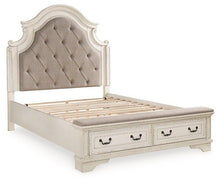 Load image into Gallery viewer, Realyn Upholstered Bed