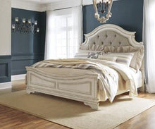 Load image into Gallery viewer, Realyn Upholstered Bed