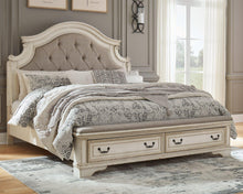 Load image into Gallery viewer, Realyn Upholstered Bed