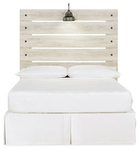 Load image into Gallery viewer, Cambeck Bed with 2 Storage Drawers
