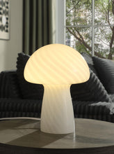 Load image into Gallery viewer, Kanaby Table Lamps