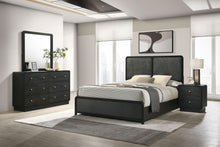 Load image into Gallery viewer, Cavelle 4 & 5 Piece Bedroom Set Queen & E.King image