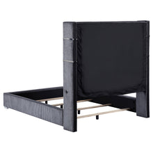 Load image into Gallery viewer, Tisdall California King, E.King & Queen Bed Grey, Black & Queen