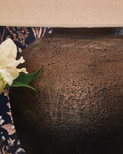 Load image into Gallery viewer, Newgerhard Table Lamp