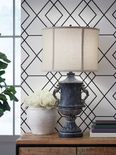 Load image into Gallery viewer, Morvanford Table Lamp