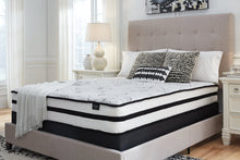 Load image into Gallery viewer, Chime 10 Inch Hybrid 10 Inch Mattress and Pillow