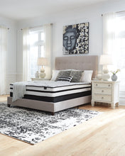 Load image into Gallery viewer, Chime 10 Inch Hybrid 10 Inch Mattress and Pillow