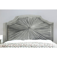 Load image into Gallery viewer, Coraline E.King Bed