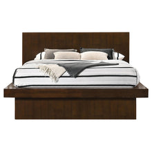 Load image into Gallery viewer, Jessica Queen Platform Bed with Rail Seating Cappuccino image
