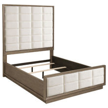 Load image into Gallery viewer, Durango Queen Bed
