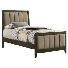 Load image into Gallery viewer, Wilkes Eastern King, Cal.King, Full, Twin, &amp; Queen Bed
