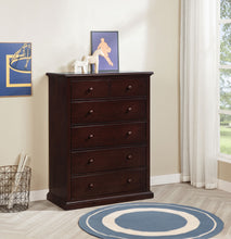 Load image into Gallery viewer, Sumerlin Chests
