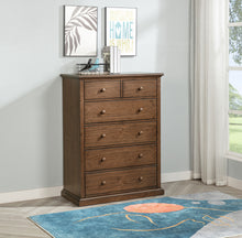 Load image into Gallery viewer, Sumerlin Chests
