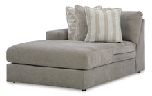 Load image into Gallery viewer, Avaliyah Sectional with Chaise
