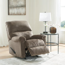 Load image into Gallery viewer, Stonemeade Recliner
