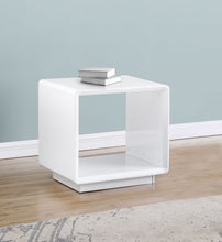 Load image into Gallery viewer, Paseo End &amp; Side Tables
