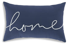 Load image into Gallery viewer, Velvetley Pillow (Set of 4) image
