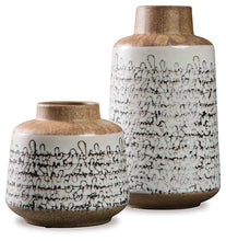 Load image into Gallery viewer, Meghan Vase (Set of 2) image
