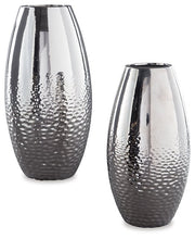 Load image into Gallery viewer, Dinesh Vase (Set of 2) image
