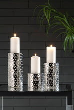Load image into Gallery viewer, Marisa Candle Holder (Set of 3)
