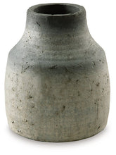 Load image into Gallery viewer, Moorestone Vase image
