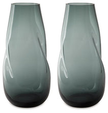Load image into Gallery viewer, Beamund Vase (Set of 2) image
