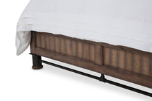 Load image into Gallery viewer, Crossings King Panel Bed  in Reclaimed Barn KI-CRSG014EK-217
