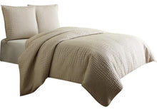 Load image into Gallery viewer, Dash 3-pc Queen Coverlet Set in Natural image
