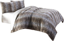 Load image into Gallery viewer, Kasbah 3-pc Queen Duvet Set in Brown
