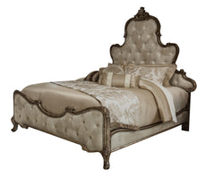 Load image into Gallery viewer, Platine de Royale California King Panel Bed in Antique Platinum 09000CKPL3-101 image
