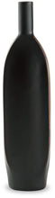 Load image into Gallery viewer, Rhaveney Vase
