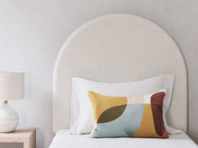 Load image into Gallery viewer, Arloster Upholstered Bed
