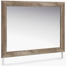 Load image into Gallery viewer, Yarbeck Bedroom Mirror
