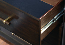 Load image into Gallery viewer, Dantenton Dresser
