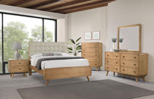 Load image into Gallery viewer, Robyn Nightstands
