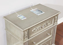 Load image into Gallery viewer, Heidi 3-drawer Nightstand Metallic Platinum
