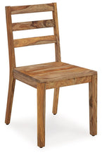 Load image into Gallery viewer, Dressonni Dining Chair
