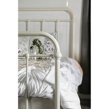 Load image into Gallery viewer, IRIA Vintage White Cal.King Bed
