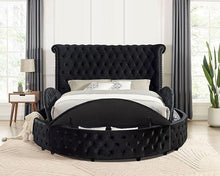Load image into Gallery viewer, Delilah Bed Black
