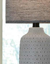 Load image into Gallery viewer, Donnford Table Lamp
