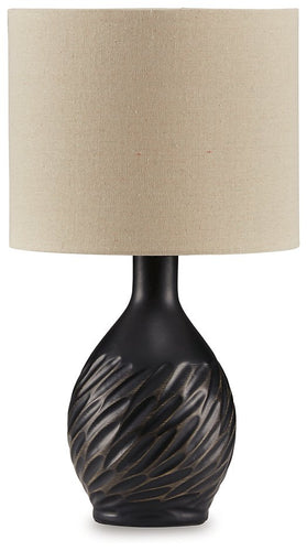 Garinton Table Lamp image