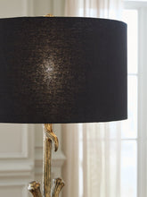 Load image into Gallery viewer, Josney Table Lamp
