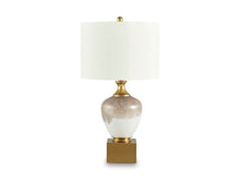 Load image into Gallery viewer, Tavisburg Table Lamp
